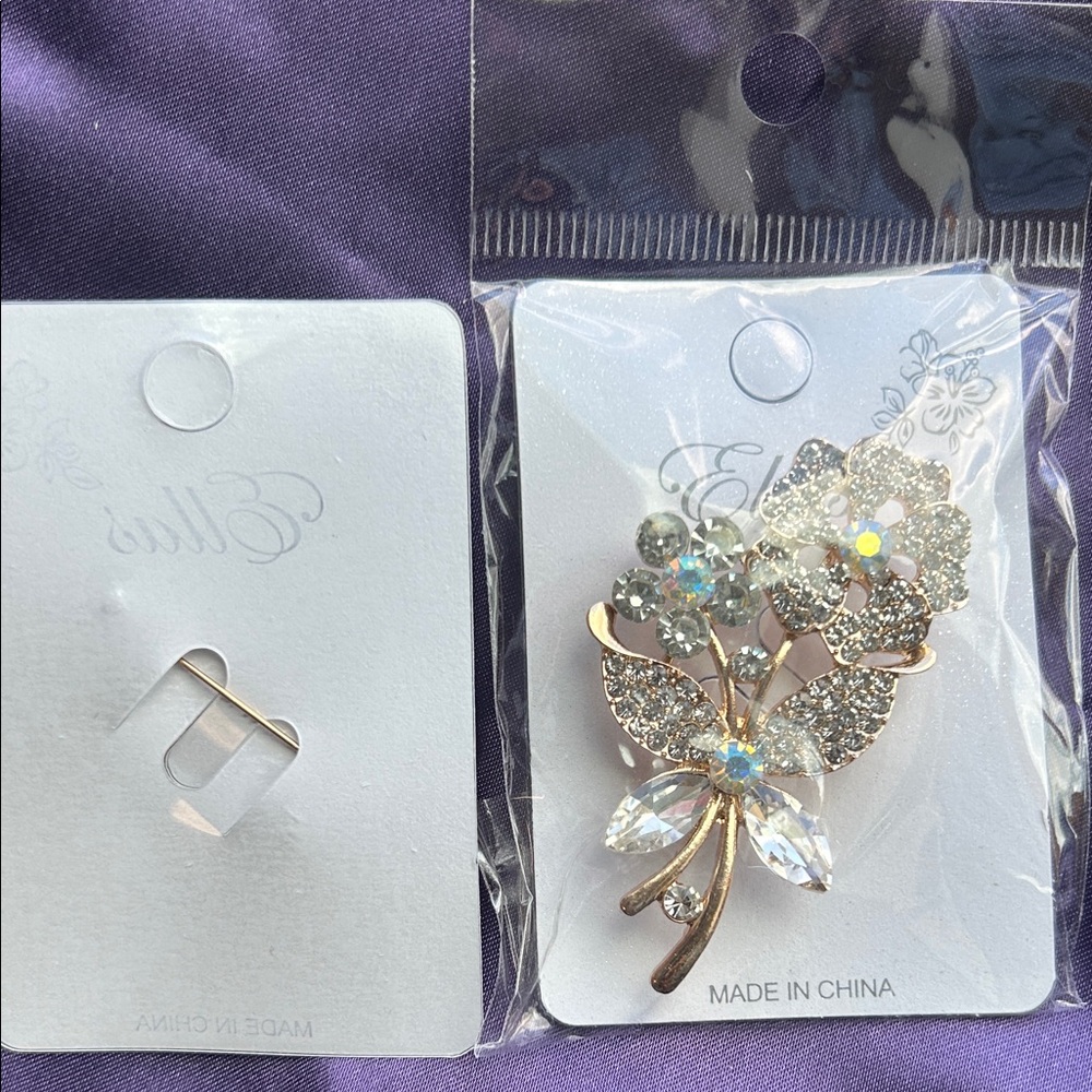 Elegance Crystal Flower Brooch - Gold and Clear